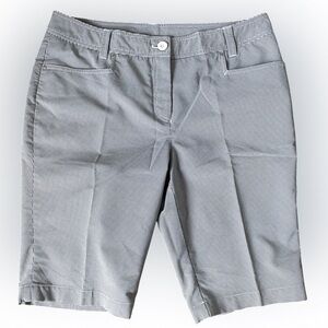 Nivo Bermuda Short - 6 black white houndstooth, polyester spandex NWOT